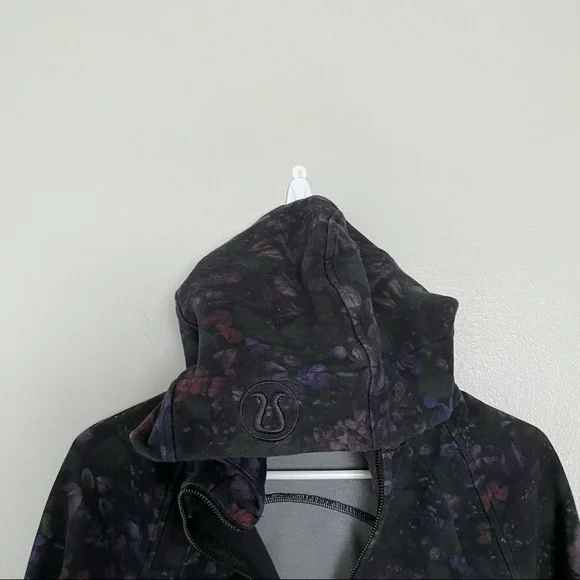 Lululemon Scuba Hoodie Jacket - Picture 6 of 6